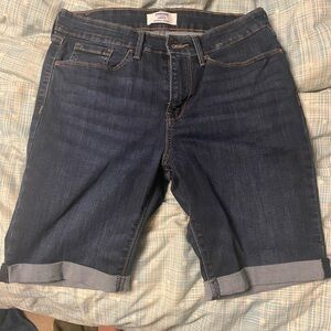 NWOT Levi’s Denizen Bermuda shorts size 10